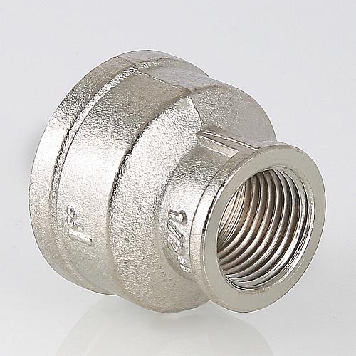 Valtec 1/2" х 3/8" Латунная никелированная муфта