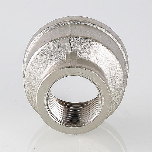 Valtec 1 1/4" x 1/2" Латунная никелированная муфта