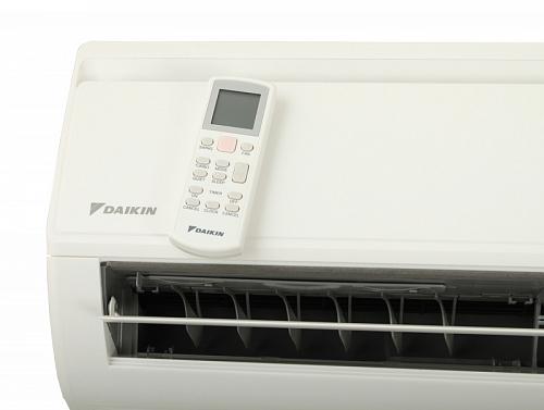 Настенный кондиционер сплит-система Daikin FTYN25L/RYN25L